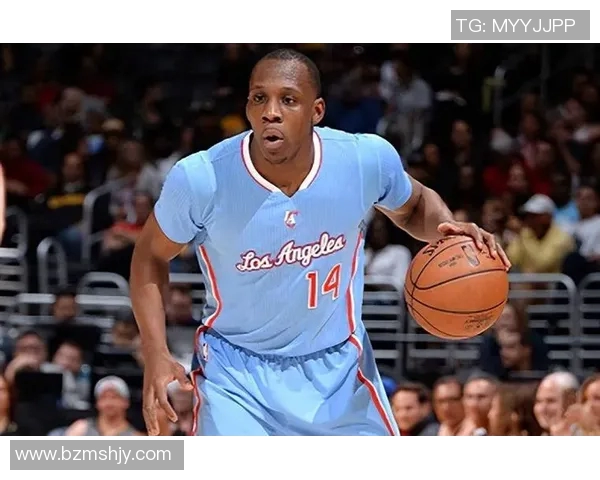 土超联赛巨星风采盘点 揭秘当红球员背后的故事与成就